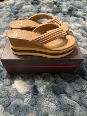 Vince Camuto Perseena Layered Tan Platform Wedge Thong Sandals
